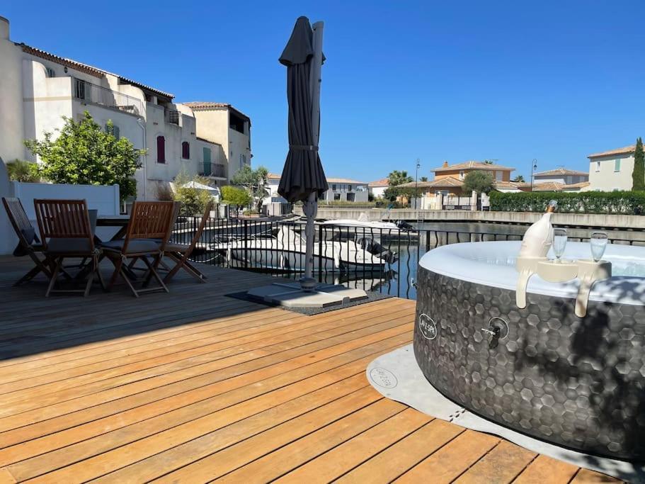 Marina 120M²/8 Pers/ Terrasse 100M²/ Appontement Villa Aigues-Mortes Ngoại thất bức ảnh